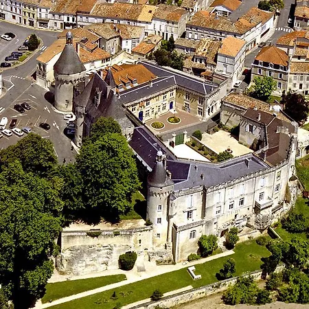 Petite Maison Charentaise בית נופש ז'ונזאק